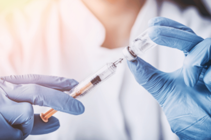 La vacunación podría reducir las hospitalizaciones por covid-19
