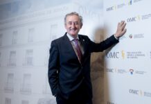 Dr. Tomás Cobo